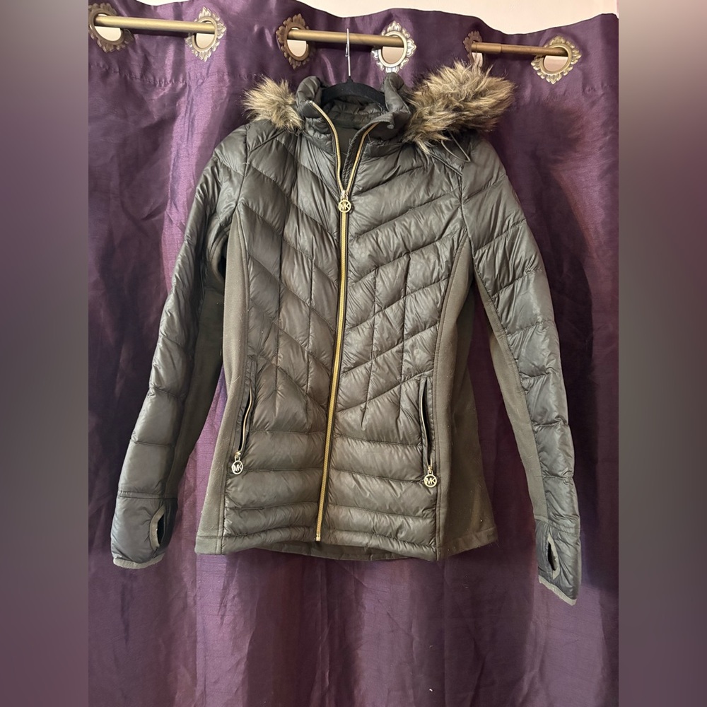 Michael Kors Gray Quilted Puffer Jacket with Faux Fur Hood